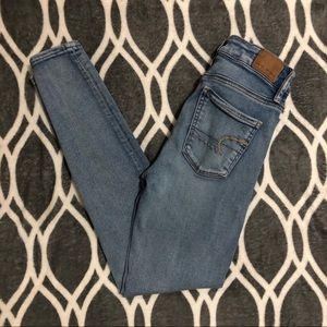 AE light wash high waist skinny jeans
